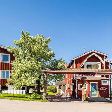 Lustigsgarden Boutique Hotel Реттвік Екстер'єр фото