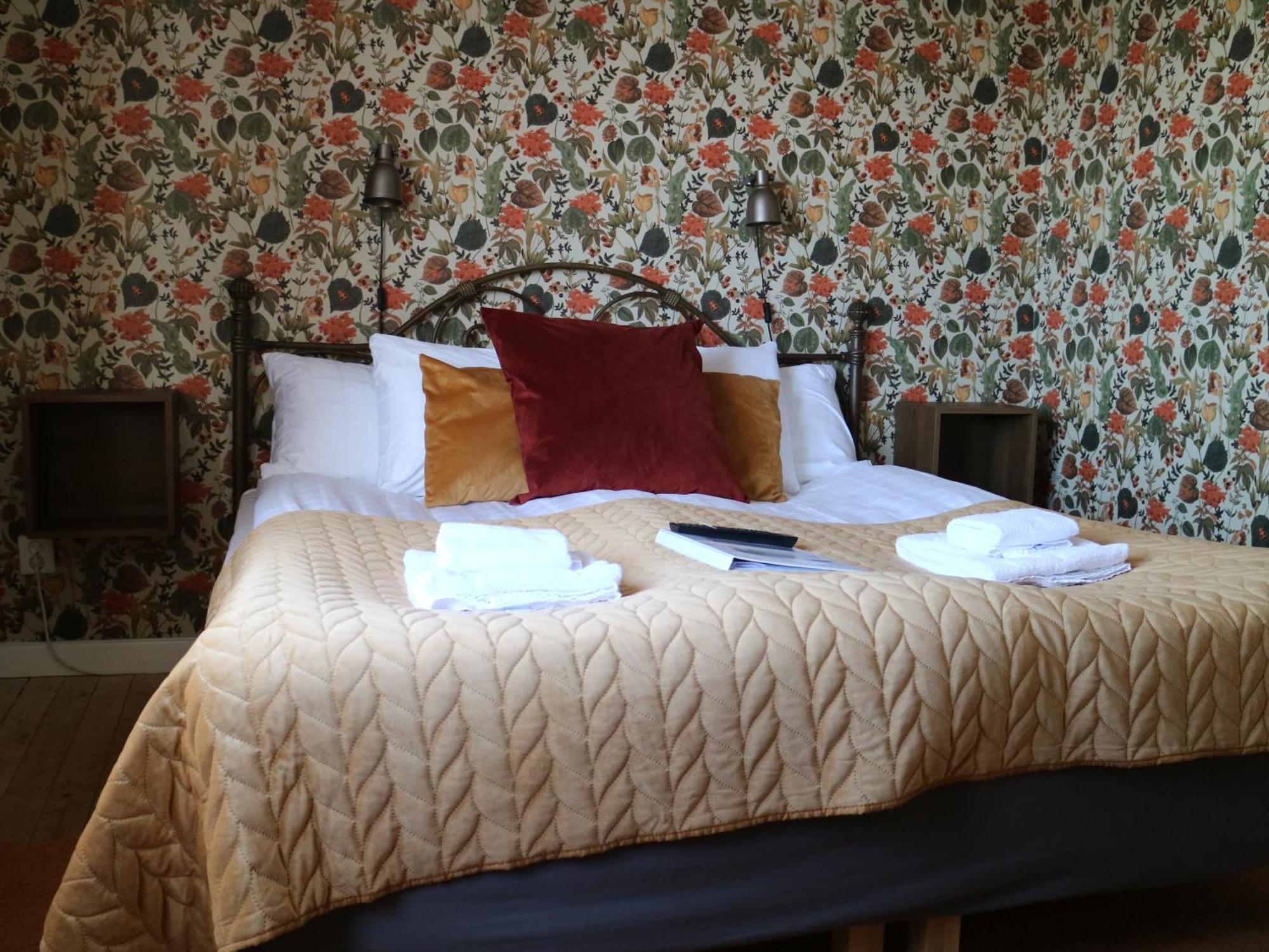 Lustigsgarden Boutique Hotel Реттвік Екстер'єр фото